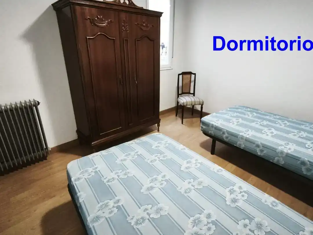 Schlafzimmer von Wohnung zur Miete in Astorga