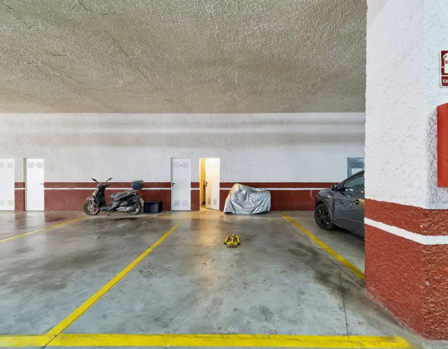 Flat with pool for sale in Torrequebrada, imagen 18