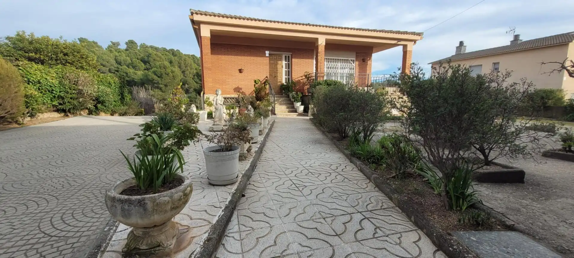 Vista exterior de Casa o xalet en venda en Viladecavalls amb Calefacció, Terrassa i Traster