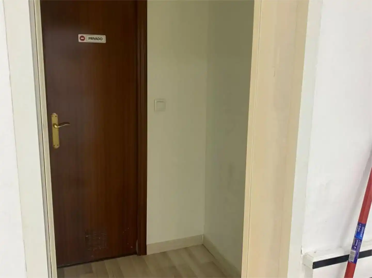 Local de lloguer en Pinseque amb Aire condicionat i Parquet