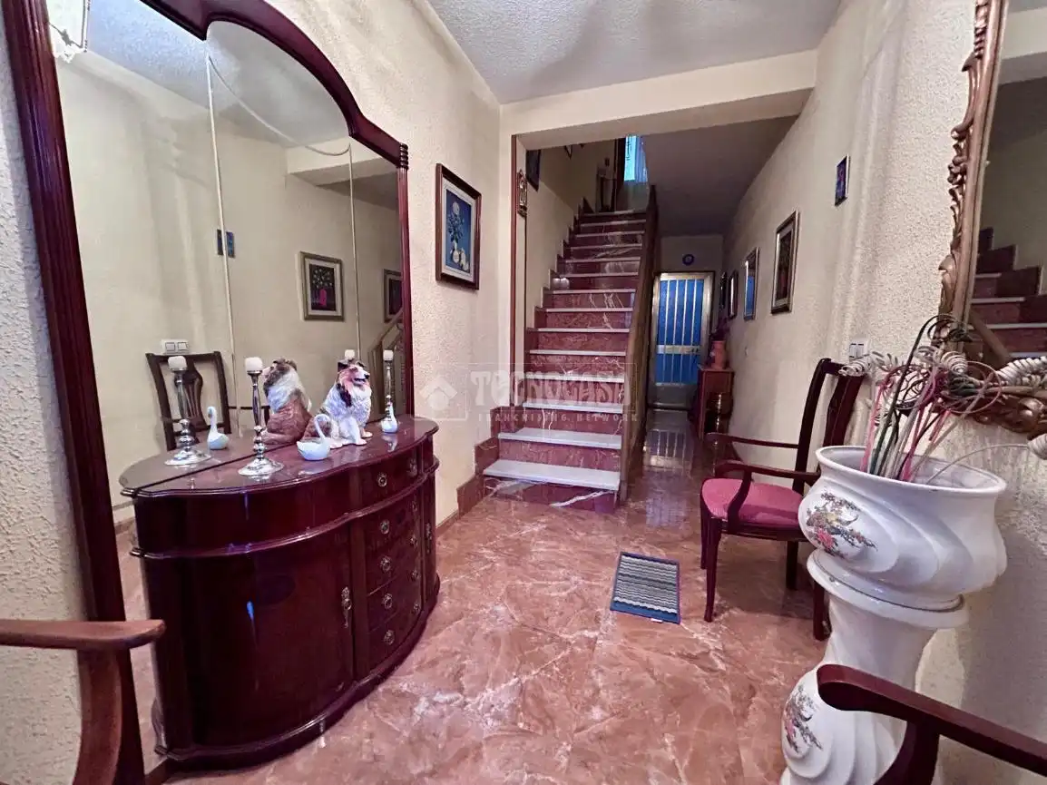 Casa o chalet en venta en Jódar con Aire acondicionado, Terraza y Amueblado