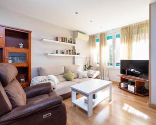 Living room of Flat to rent in Vigo   with Air Conditioner, Heating and Terrace