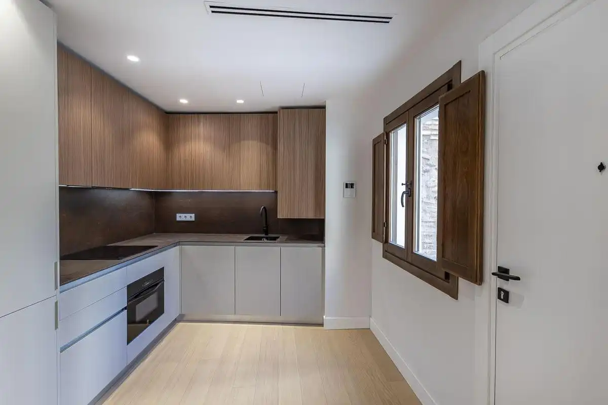Cuina de Dúplex en venda en Granada amb Aire condicionat i Terrassa