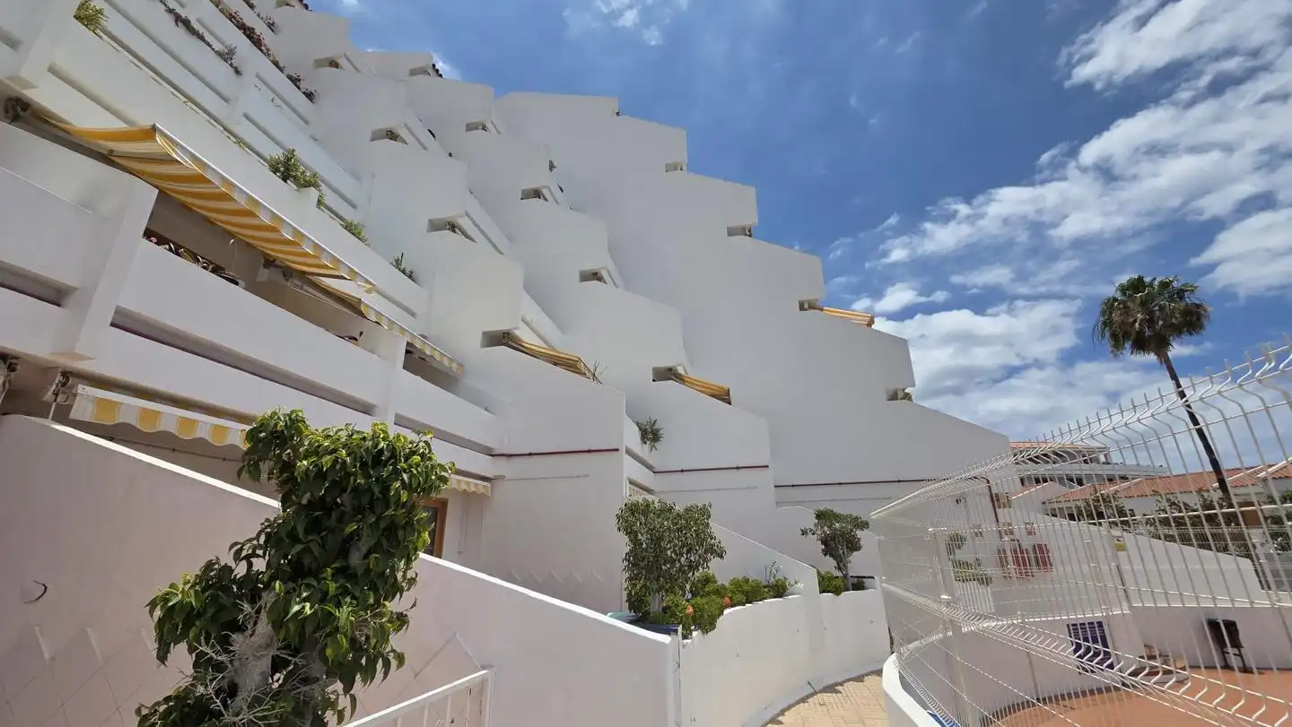 Vista exterior de Apartament en venda en Costa Adeje