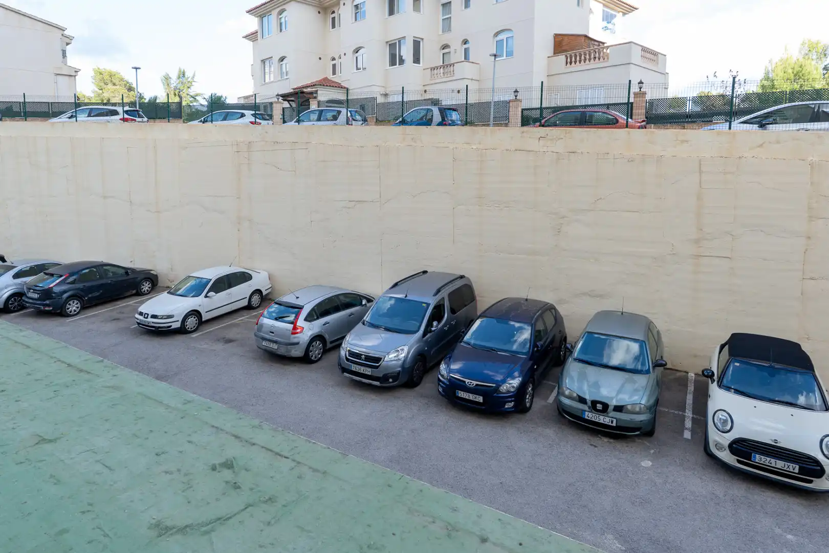 Parkplatz von Wohnung zum Verkauf in Calvià mit Klimaanlage, Terrasse und Schwimmbad