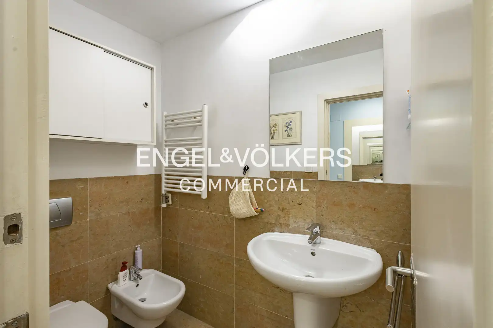 Bathroom of Buildings for sale in Sant Joan Despí