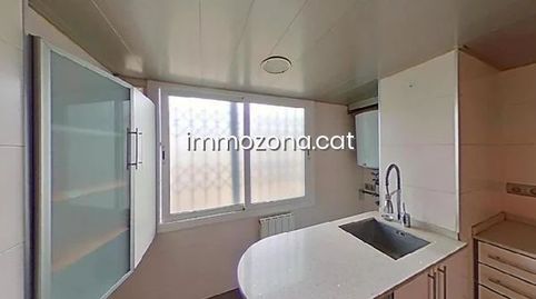 Foto 3 de Piso en venta en Bufalà, Badalona