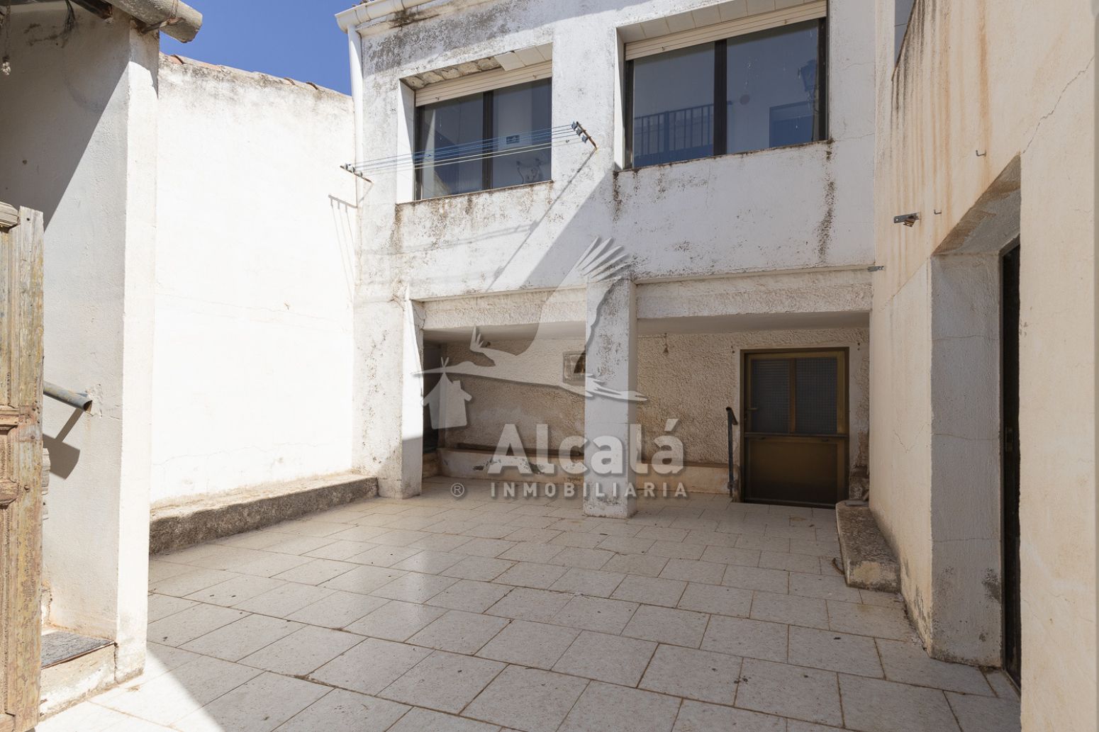 Exterior view of House or chalet for sale in Alhambra  with Heating and Furnished