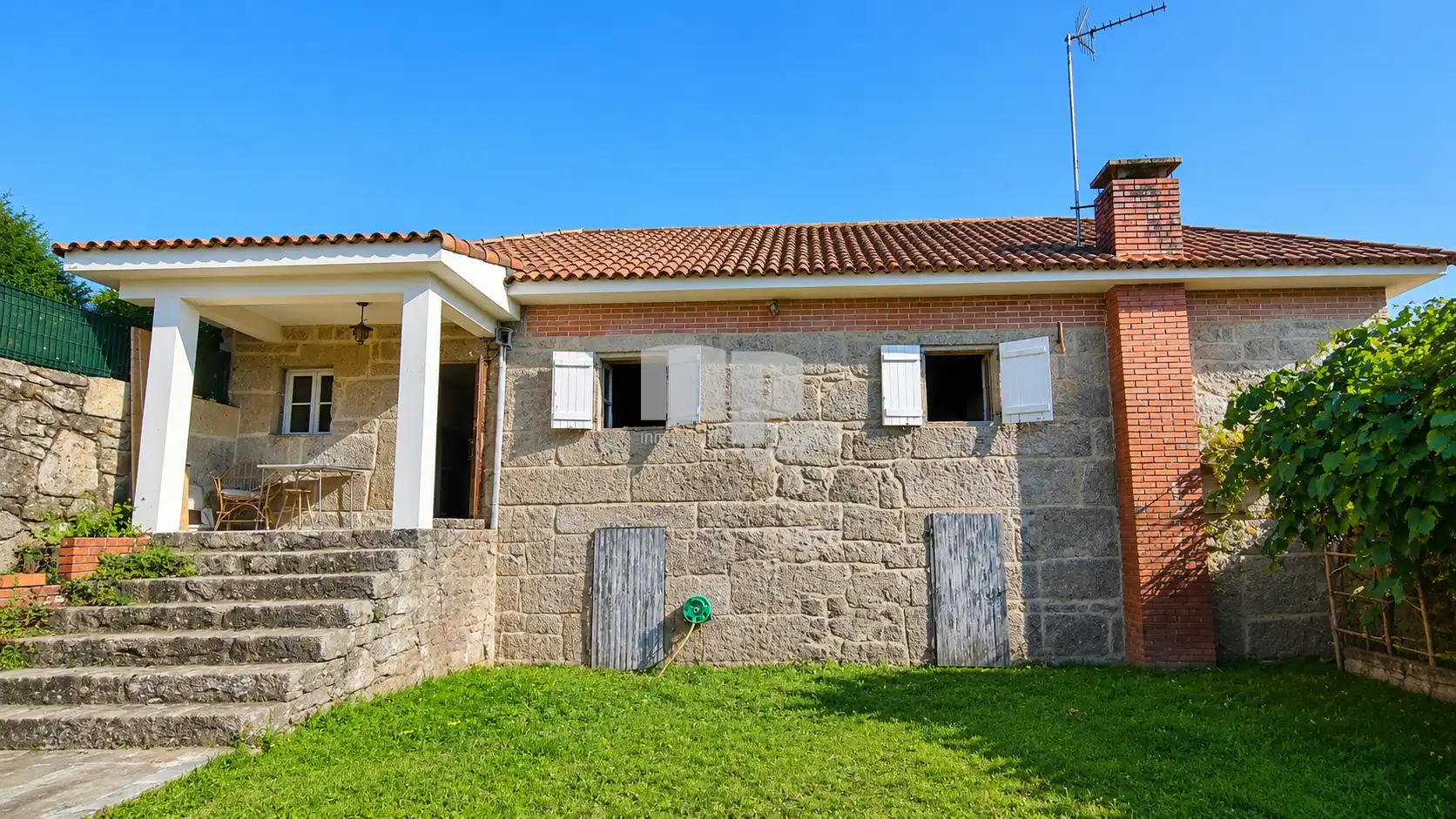 Exterior view of Country homes for sale in Pazos de Borbén  with Storage room