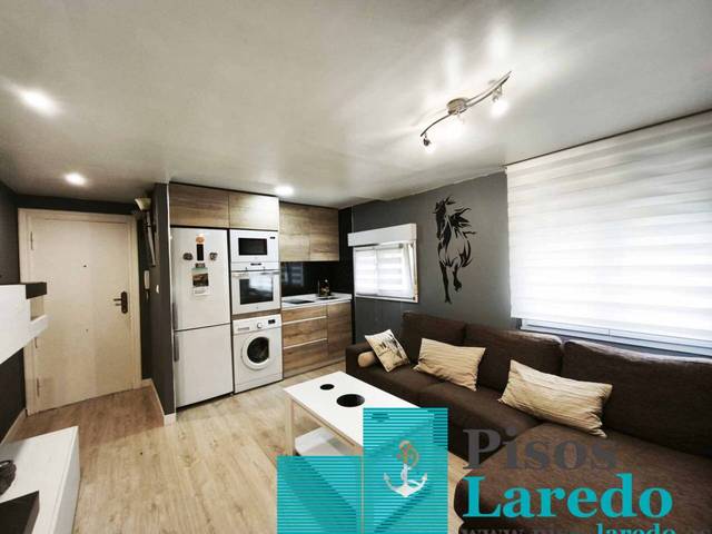 Piso en Venta en Avenida Conde Albox en Limpias