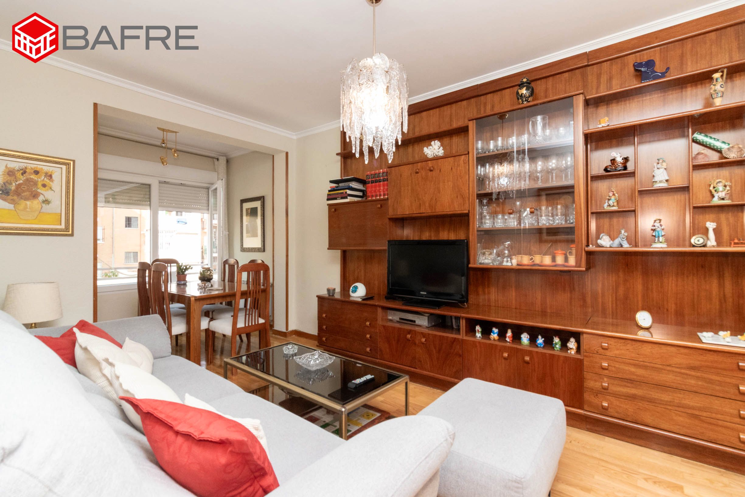Living room of Flat for sale in  Madrid Capital  with Heating