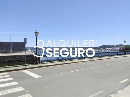 Vista exterior de Piso de alquiler en Sada (A Coruña) con Trastero y Amueblado