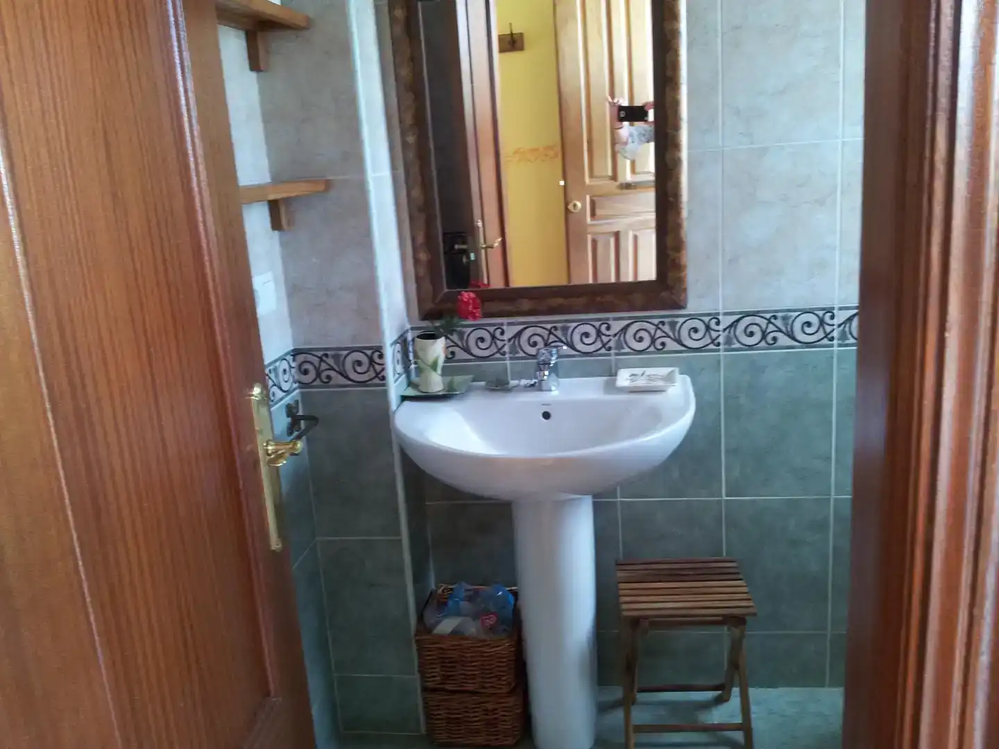 Bany de Casa o xalet en venda en Frías amb Jardí privat, Traster i Moblat