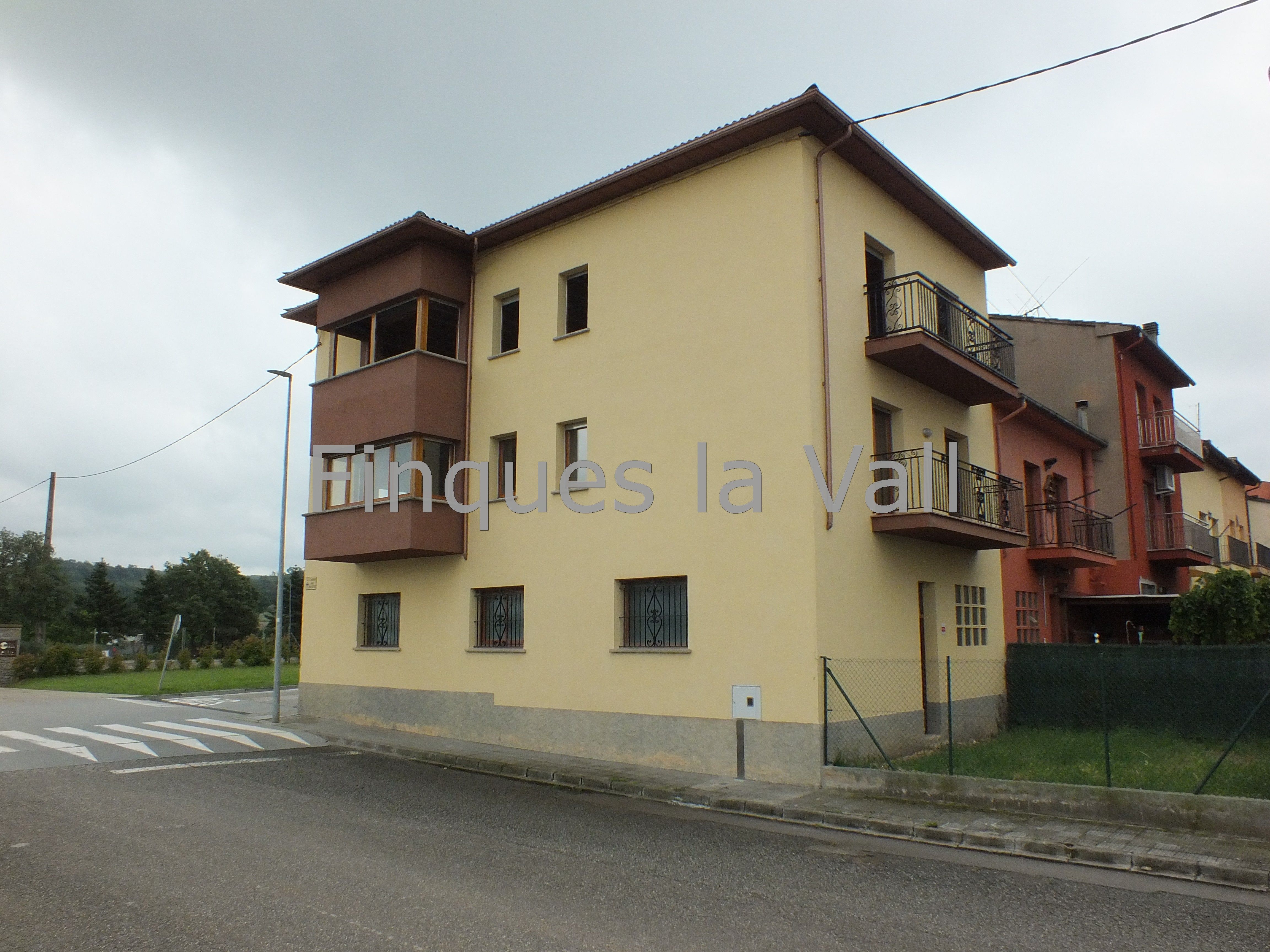 Casa adosada en venda a Santa Eugènia de Berga