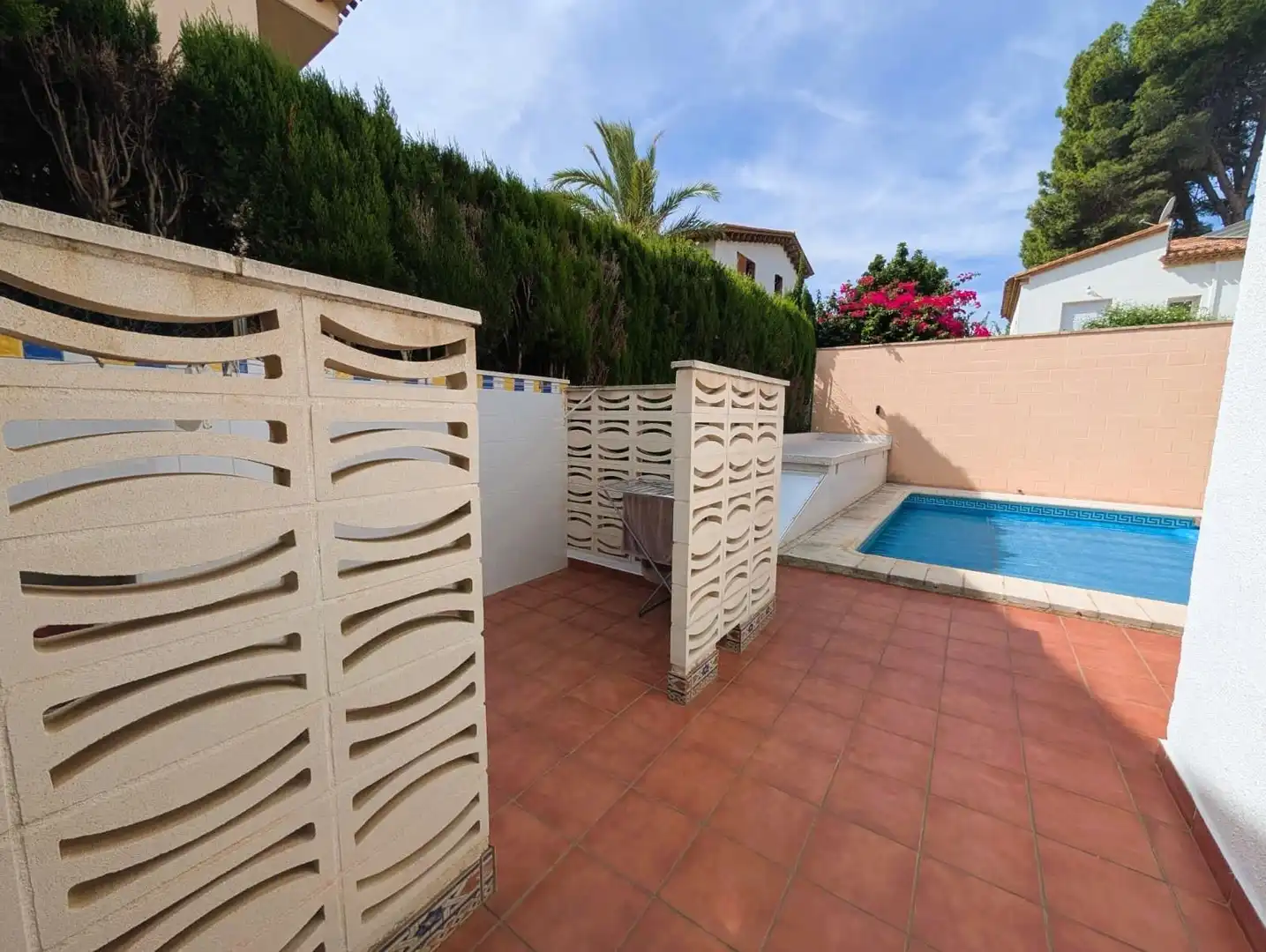 Schwimmbecken von Haus oder Chalet zum Verkauf in Gandia mit Heizung, Privatgarten und Terrasse