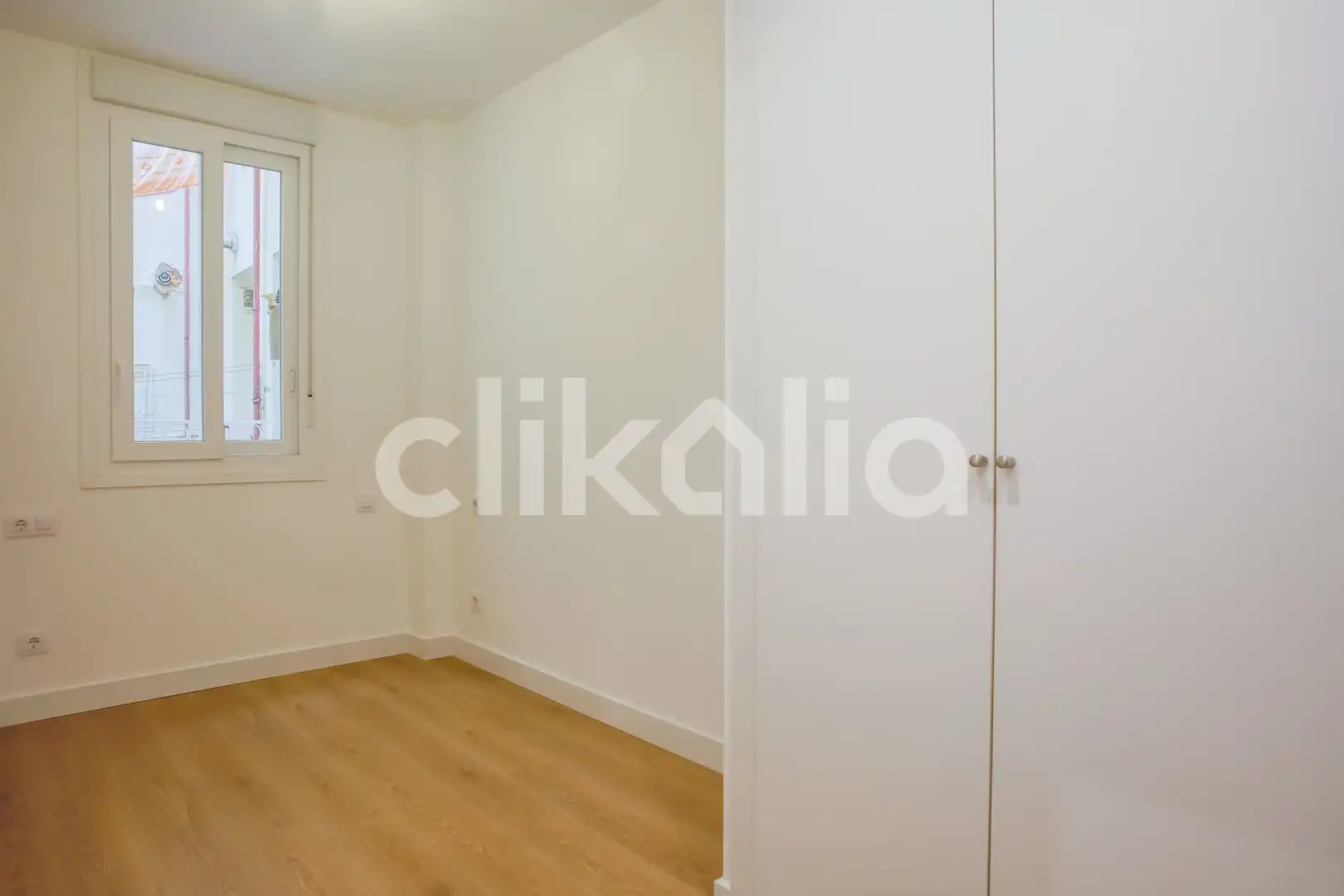 Habitación de Piso en venta en Madrid con Aire acondicionado y Calefacción