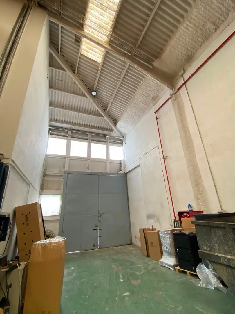 Nau industrial en venda en Sant Andreu de la Barca