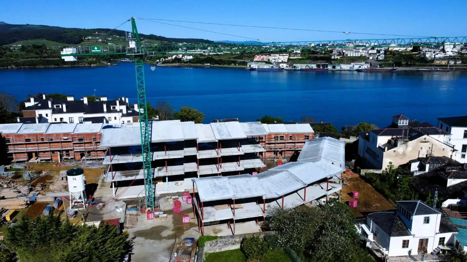 Vista exterior de Planta baja en venta en Castropol con Calefacción y Terraza