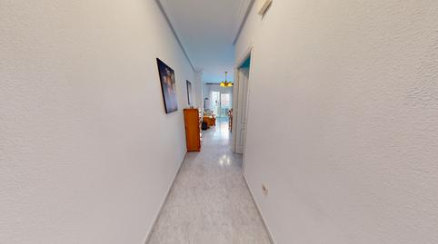 Photo 2 of Flat for sale in Calle Moriones, Las Piscinas Naturales, Alicante