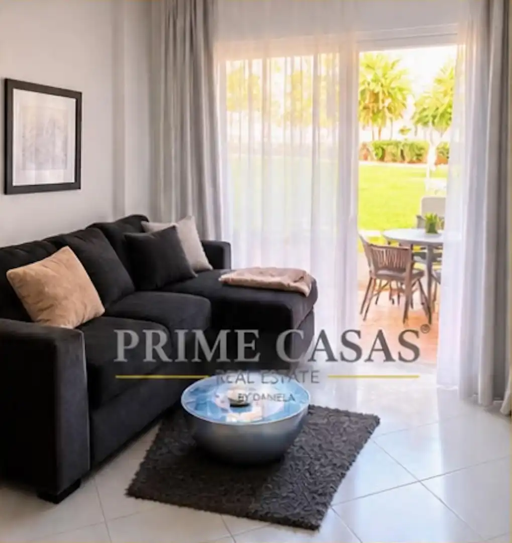 Living room of Flat for rent in San Bartolomé de Tirajana  with Terrace, Furnished and Community pool