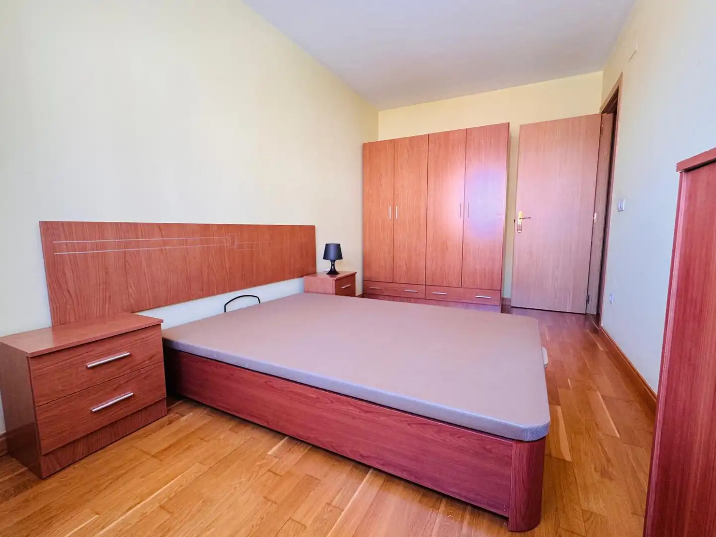 Dormitori de Pis en venda en Santander amb Calefacció, Parquet i Traster