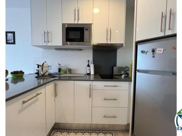 Apartament amb ascensor en venda a Carrer Port Empordà