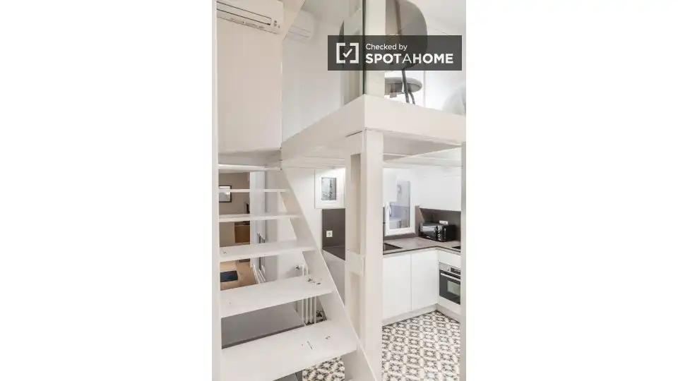 Appartamento con terrazza in affitto a Chamberí, imagen 11