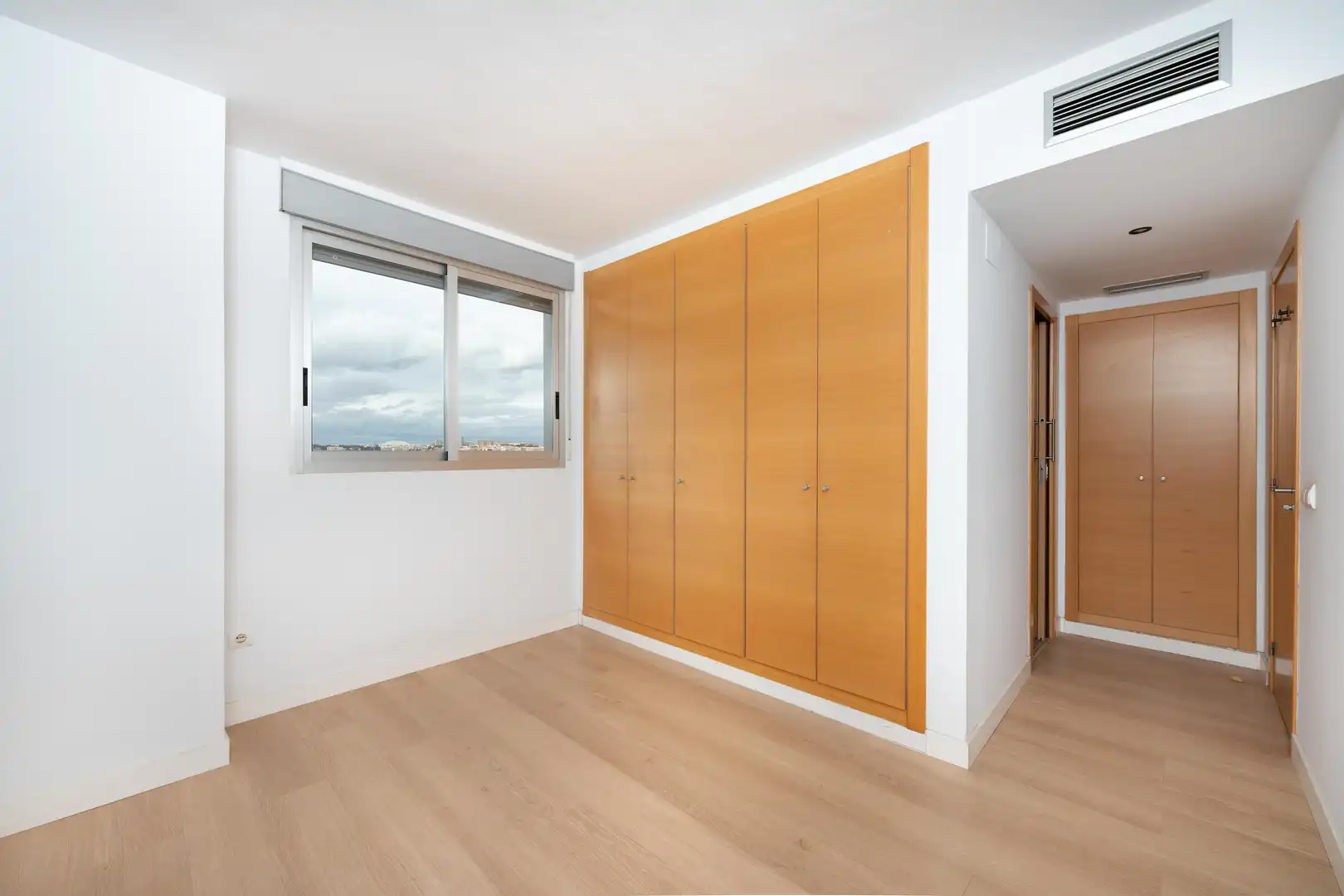 Habitación de Piso en venta en Valencia con Aire acondicionado, Terraza y Trastero