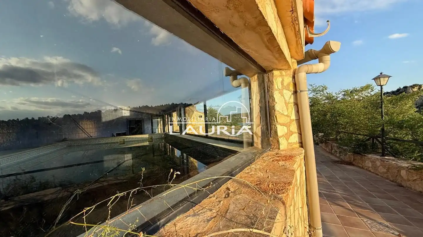 Vista exterior de Finca rústica en venta en Teruel con Calefacción, Jardín privado y Terraza