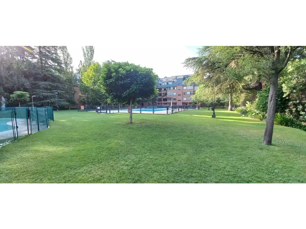 Swimming pool of Flat for sale in Las Rozas de Madrid  with Heating, Terrace and Swimming Pool