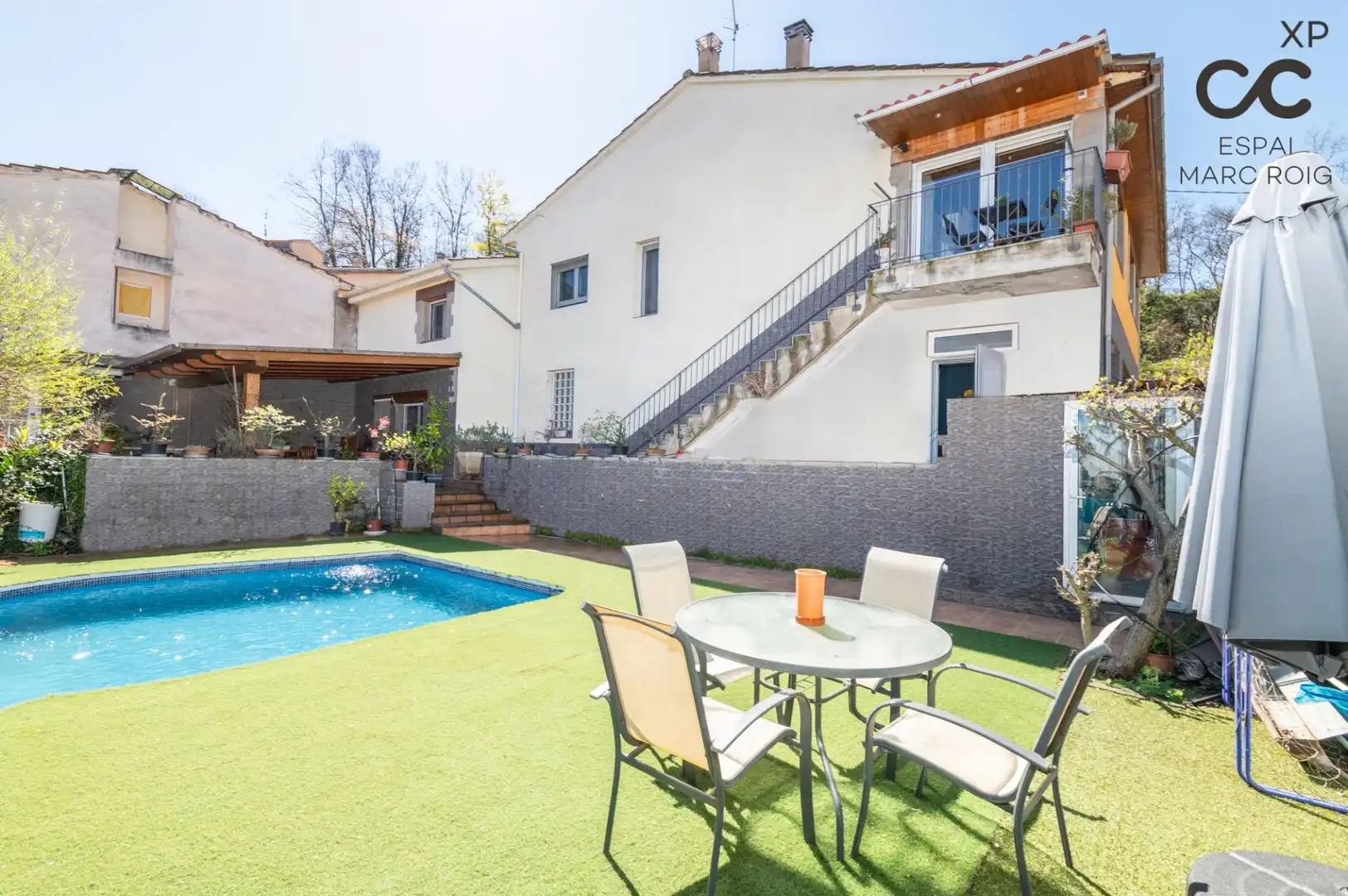 Terraza de Casa o chalet en venta en Olot con Jardín privado, Parquet y Piscina