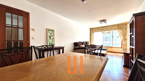 Foto 4 de Piso en venta en Rua Enrique Mariñas Romero, 30, Someso - Matogrande, A Coruña
