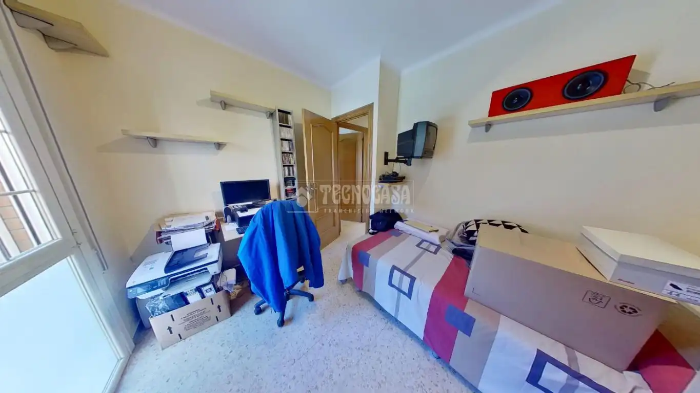 Schlafzimmer von Wohnung zum Verkauf in Sabadell mit Balkon