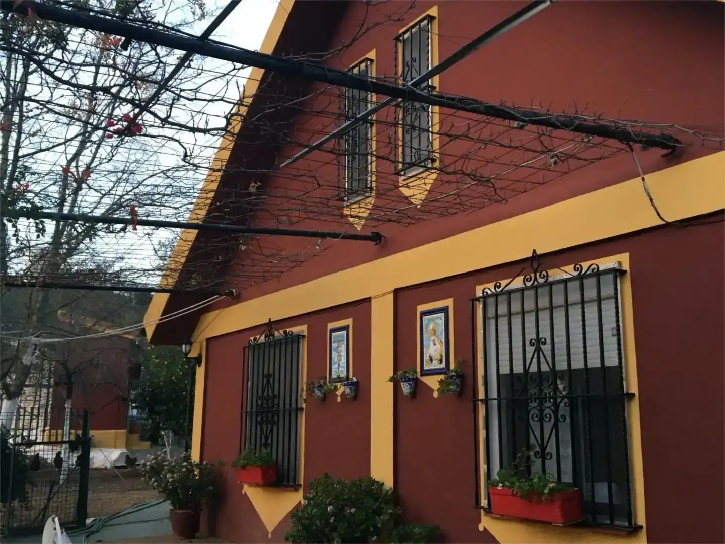 Vista exterior de Finca rústica en venda en Berrocal amb Jardí privat, Traster i Piscina