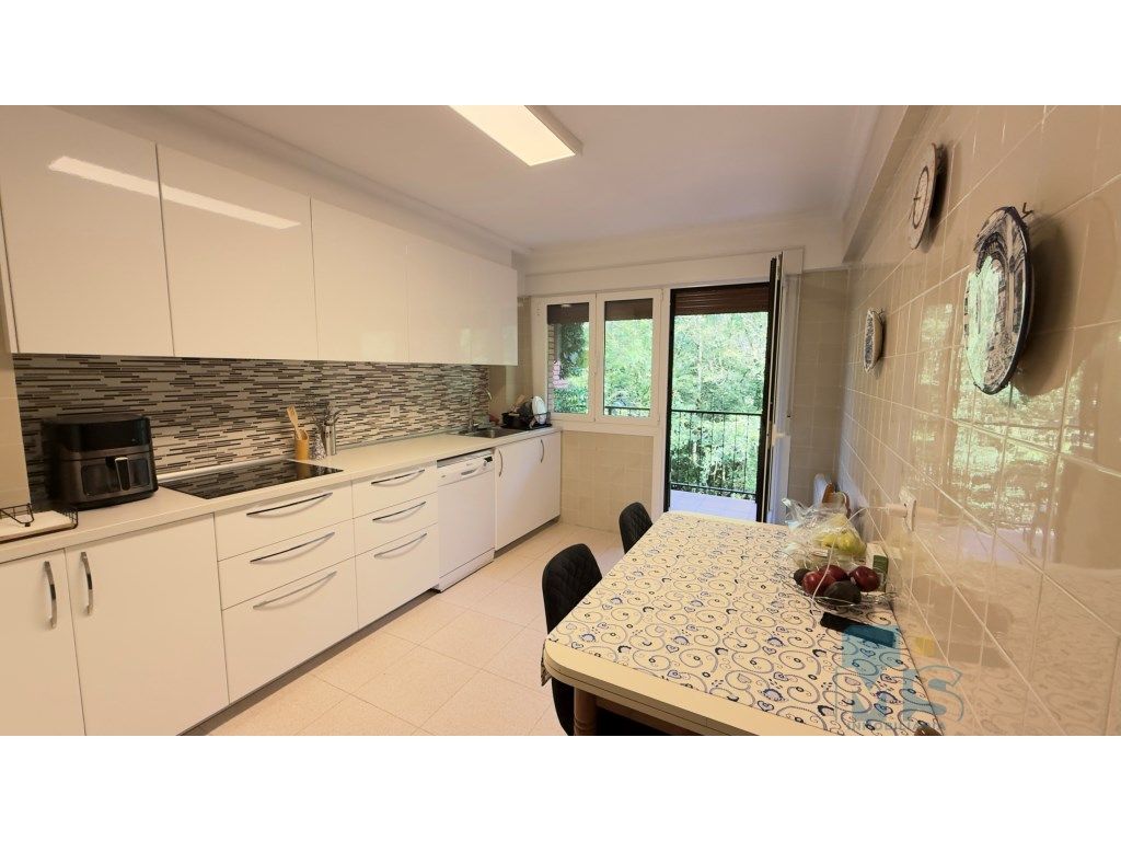 Kitchen of Flat for sale in Bergara  with Balcony