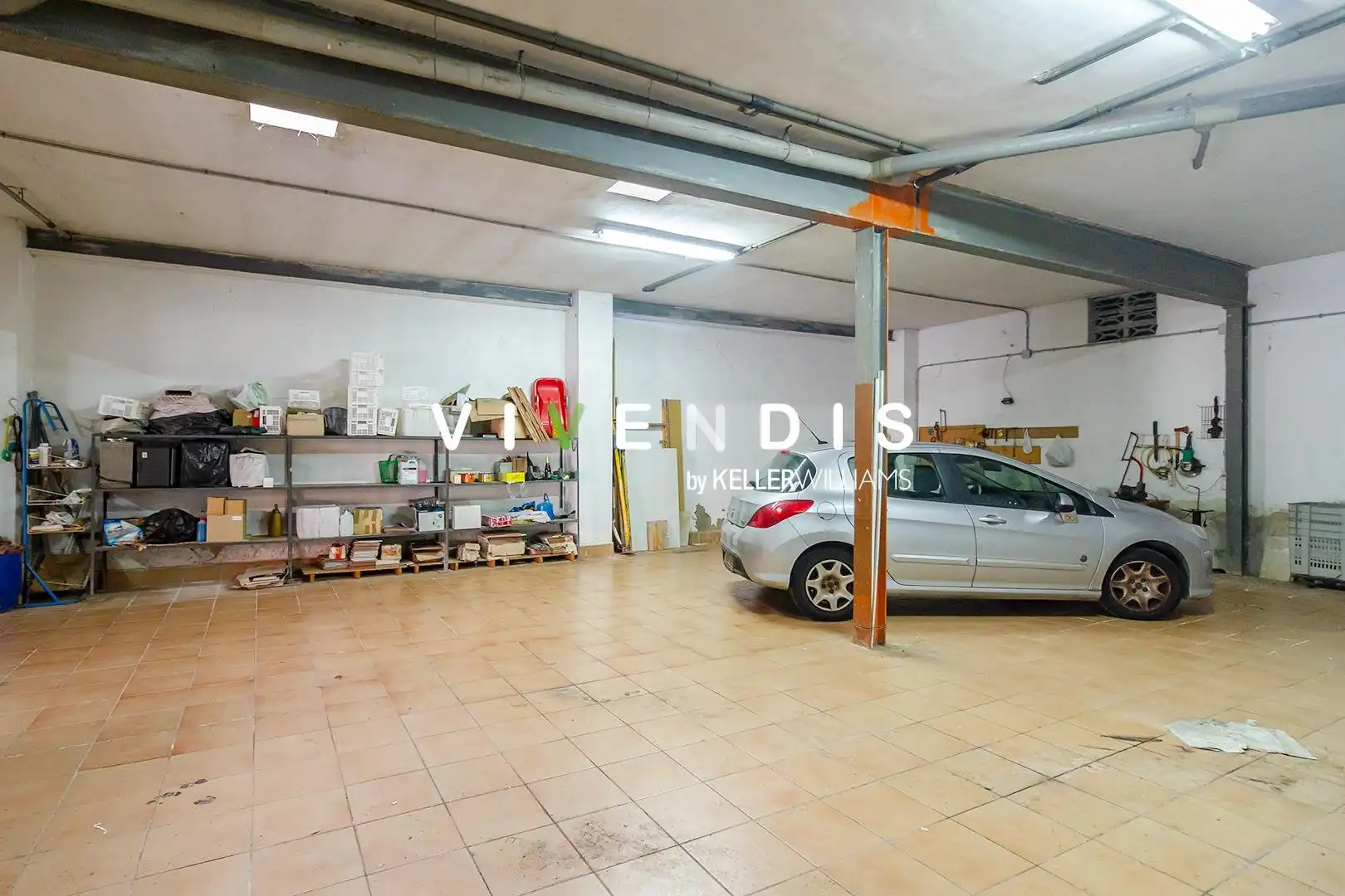 Local en venta en Sant Andreu de la Barca