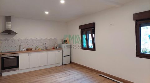 Foto 3 de Apartamento en venta en San Cibrao das Viñas, Ourense