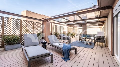 Apartamento de 2 dormitorios con terraza y gimnasio en Salamanca