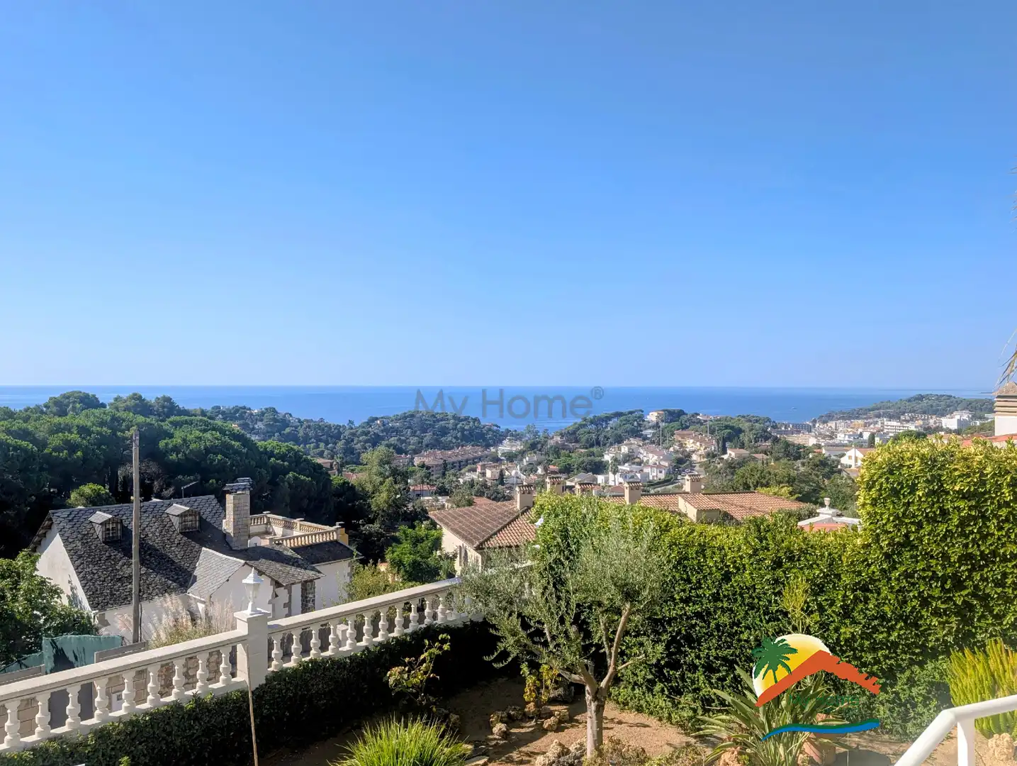 Vista exterior de Casa o chalet en venta en Lloret de Mar con Aire acondicionado, Calefacción y Jardín privado