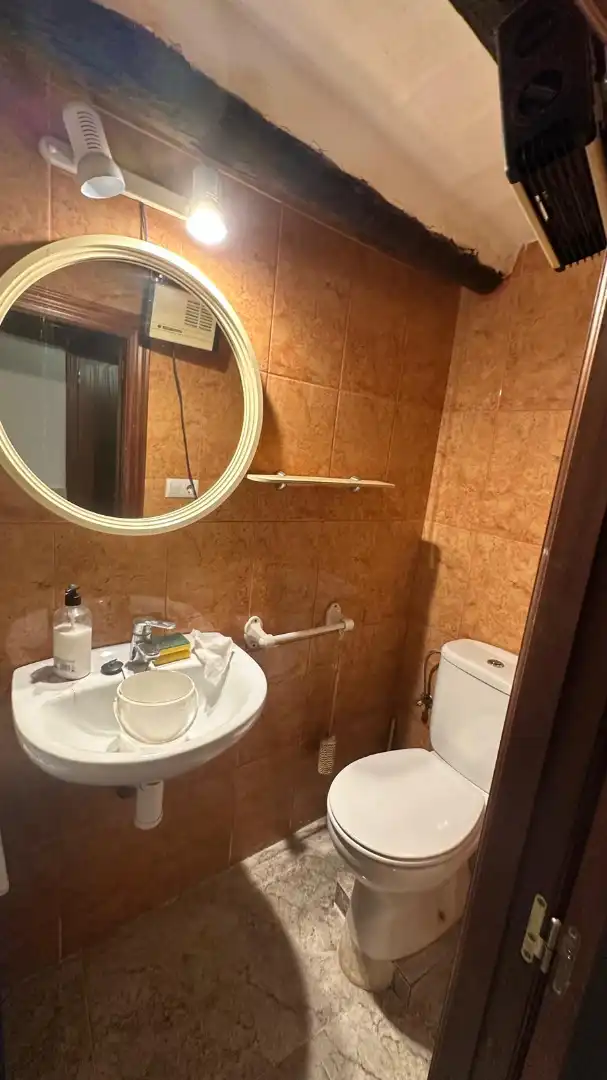 Bany de Casa o xalet en venda en Sant Mateu amb Jardí privat, Terrassa i Moblat