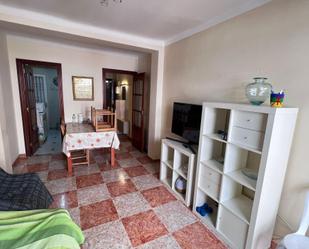 Sala d'estar de Apartament en venda en Mataró amb Balcó