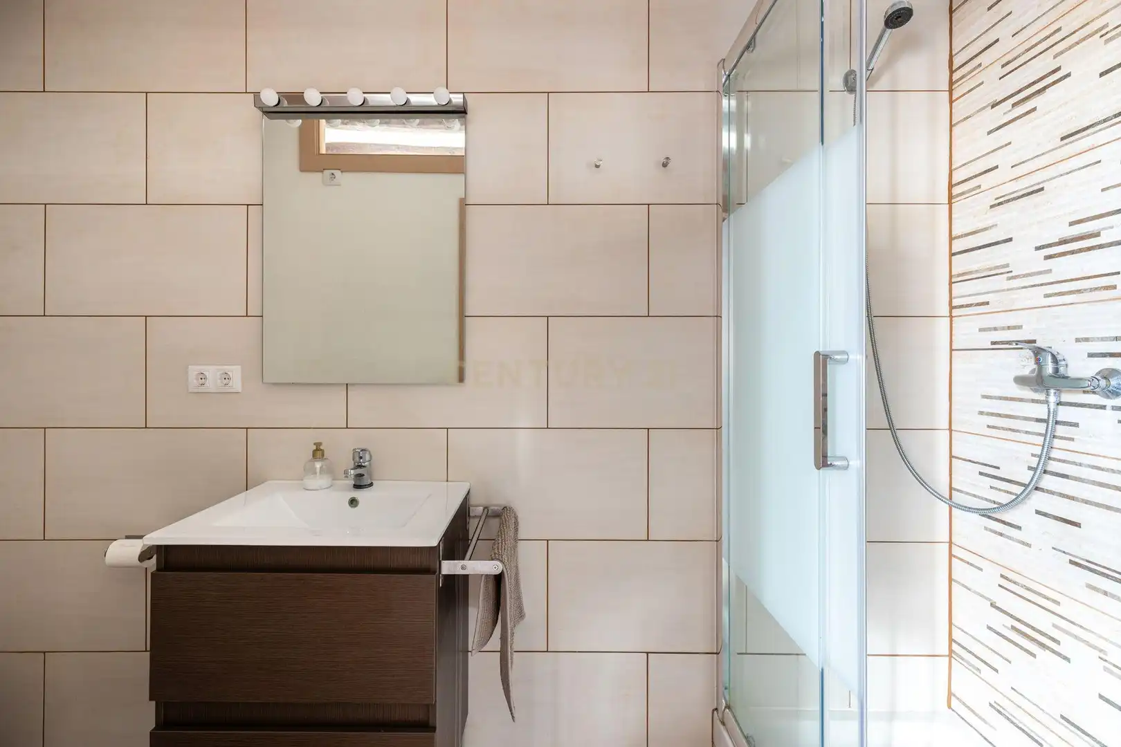 Bathroom of Country homes for sale in Piera  with Air Conditioner, Private garden and Storage room