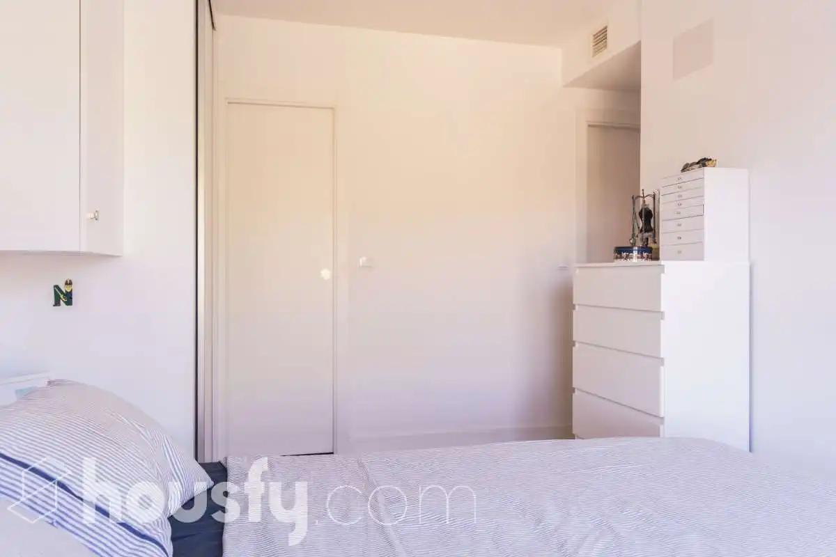 Bedroom of Flat for sale in Móstoles  with Air Conditioner, Terrace and Storage room