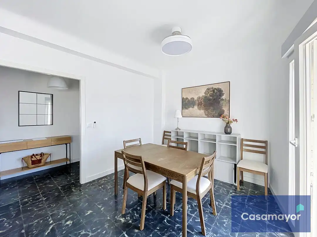 Dining room of Flat for rent in Alicante / Alacant  with Oven, Washing machine and TV