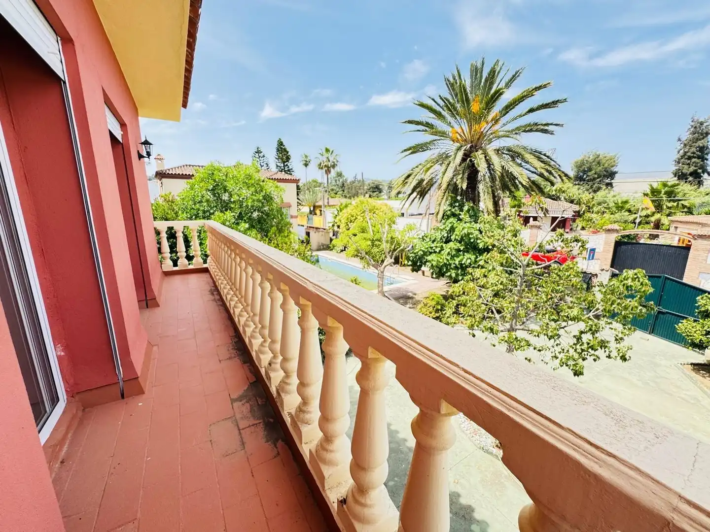 Terrace of Houses for sale in Algeciras  with Private garden and Swimming Pool