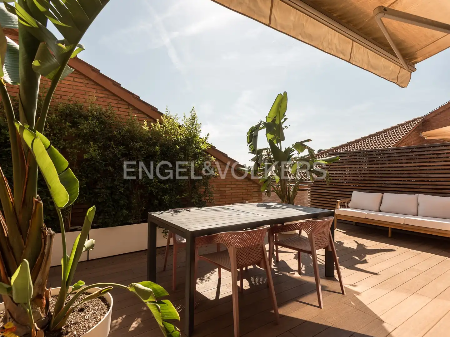 Terrace of Houses for rent in La Miranda - Can Candeler 