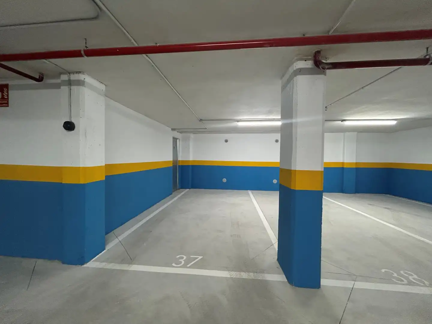 Parking of Attic for sale in Alcalá de Henares  with Air Conditioner, Heating and Terrace