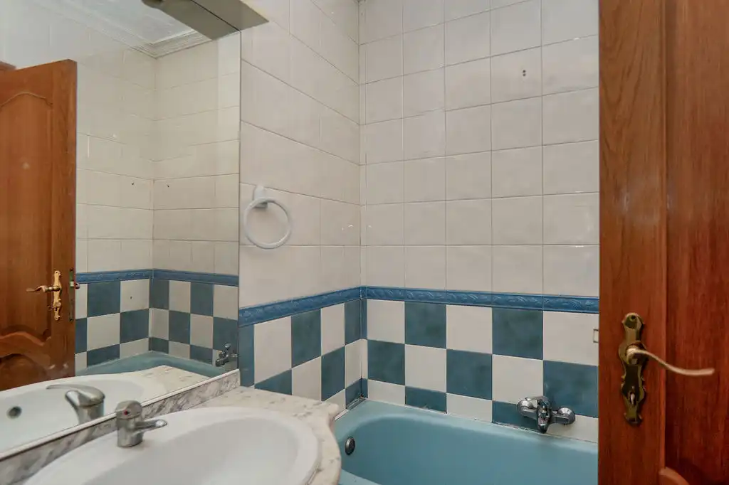 Baño de Piso en venta en Alcantarilla