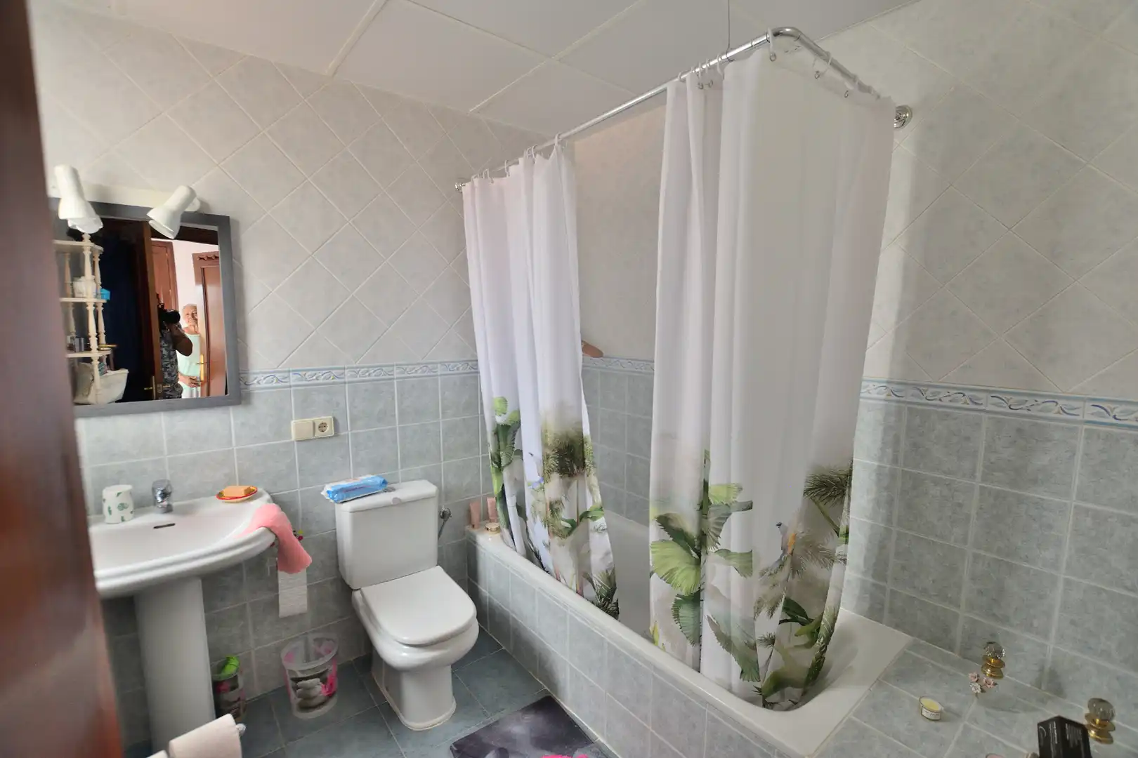 Bathroom of Detached homes for sale in Manilva  with Air Conditioner, Private garden and Terrace