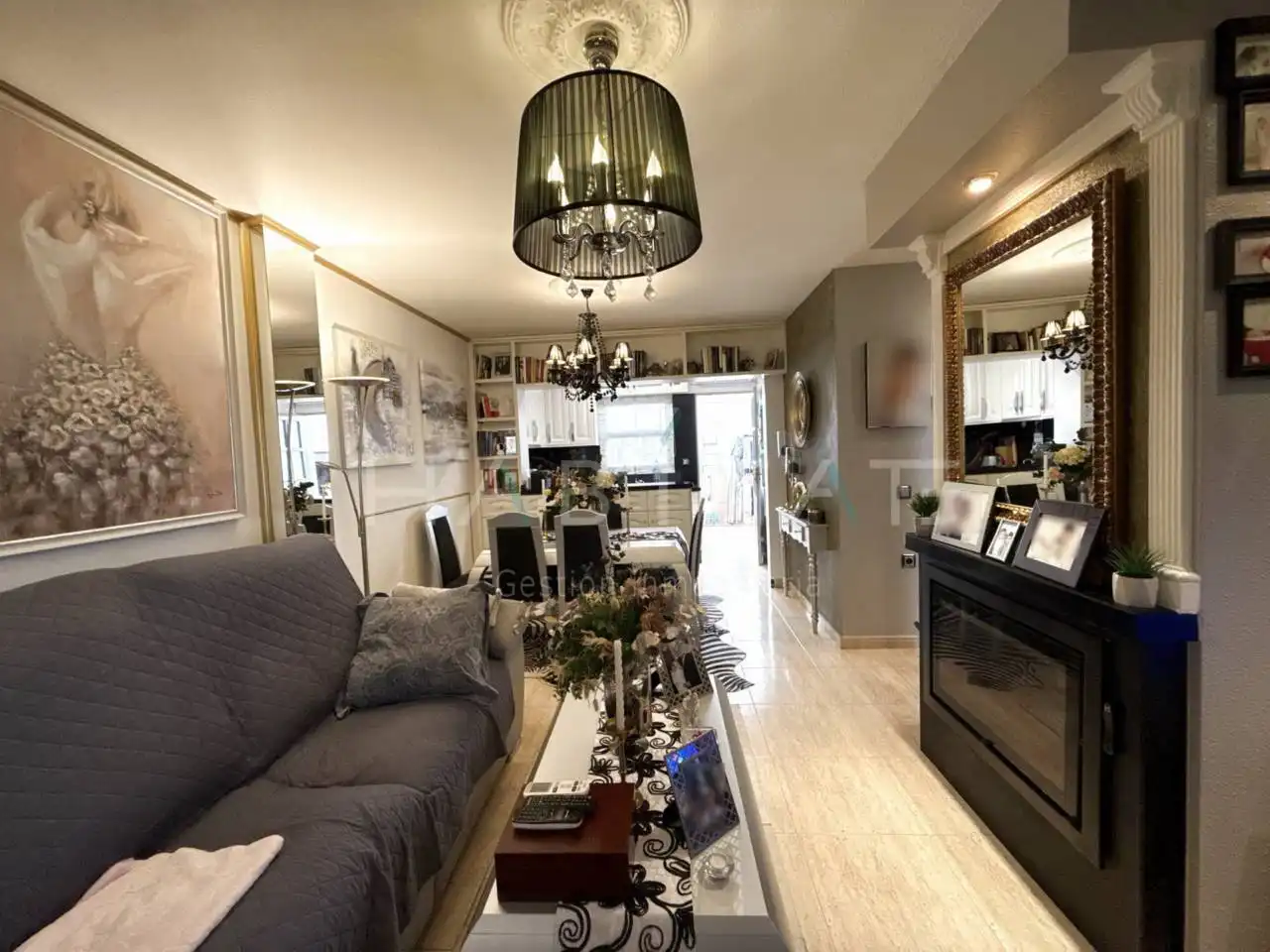 Sala d'estar de Casa o xalet en venda en Pilar de la Horadada amb Aire condicionat, Jardí privat i Terrassa